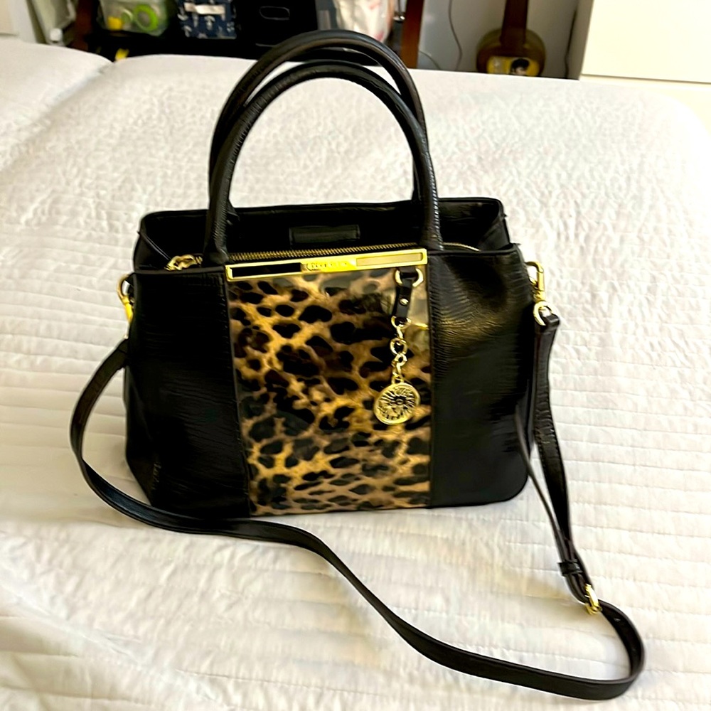 Anne Klein Pattern Leather Purse with Cheetah print. black and gold.